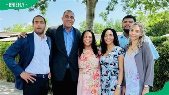 BlogPaper | Olivier Martelly - Age, Family, Bio