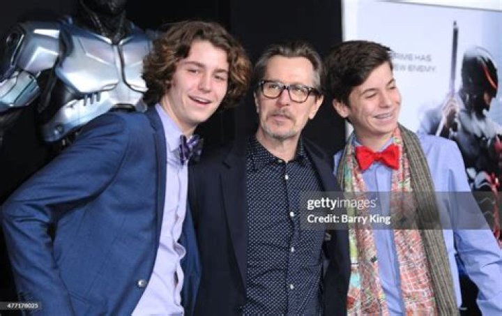 Charlie John Oldman - WebBlog ·